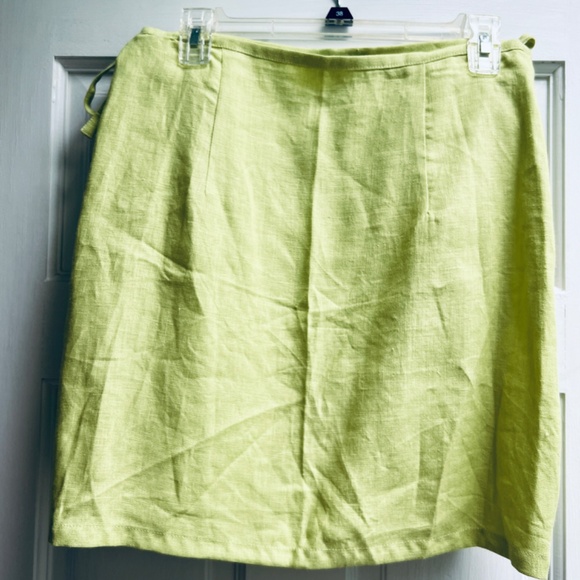 Spring Green Linen Wrap Mini Skirt M - Picture 3 of 4